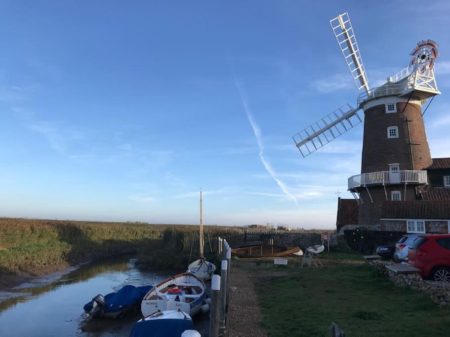 Lovely Quiet Cottage Sleeps 4 Adults, 4 Children, Dog Friendly Cley next the Sea Luaran gambar