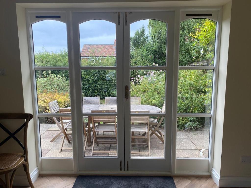 Lovely Quiet Cottage Sleeps 4 Adults, 4 Children, Dog Friendly Cley next the Sea Luaran gambar